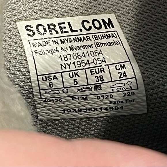 Sorel Out N About short boot bootie gray size 6 - Picture 9 of 10
